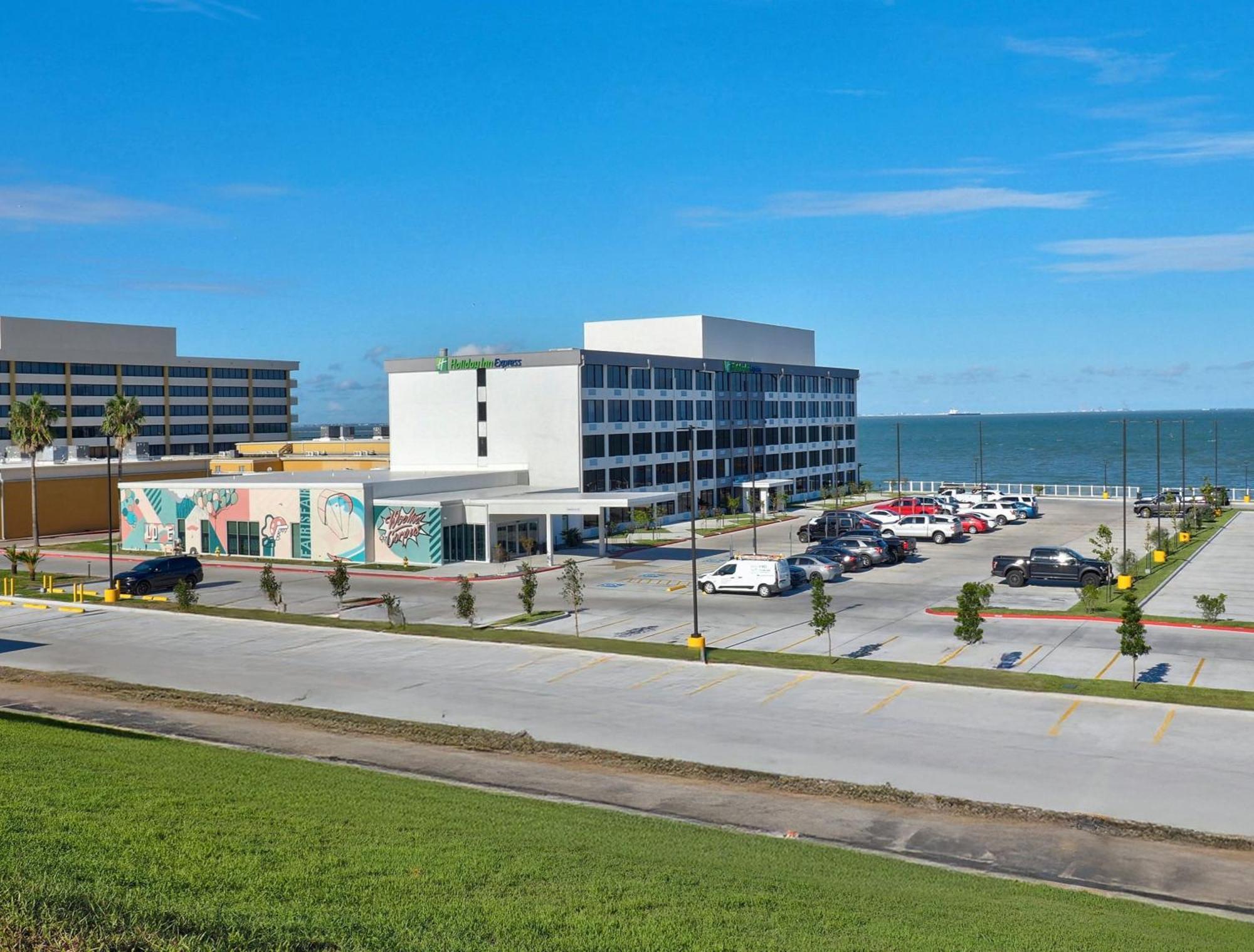 Holiday Inn Express Corpus Christi - Beachfront By Ihg エクステリア 写真