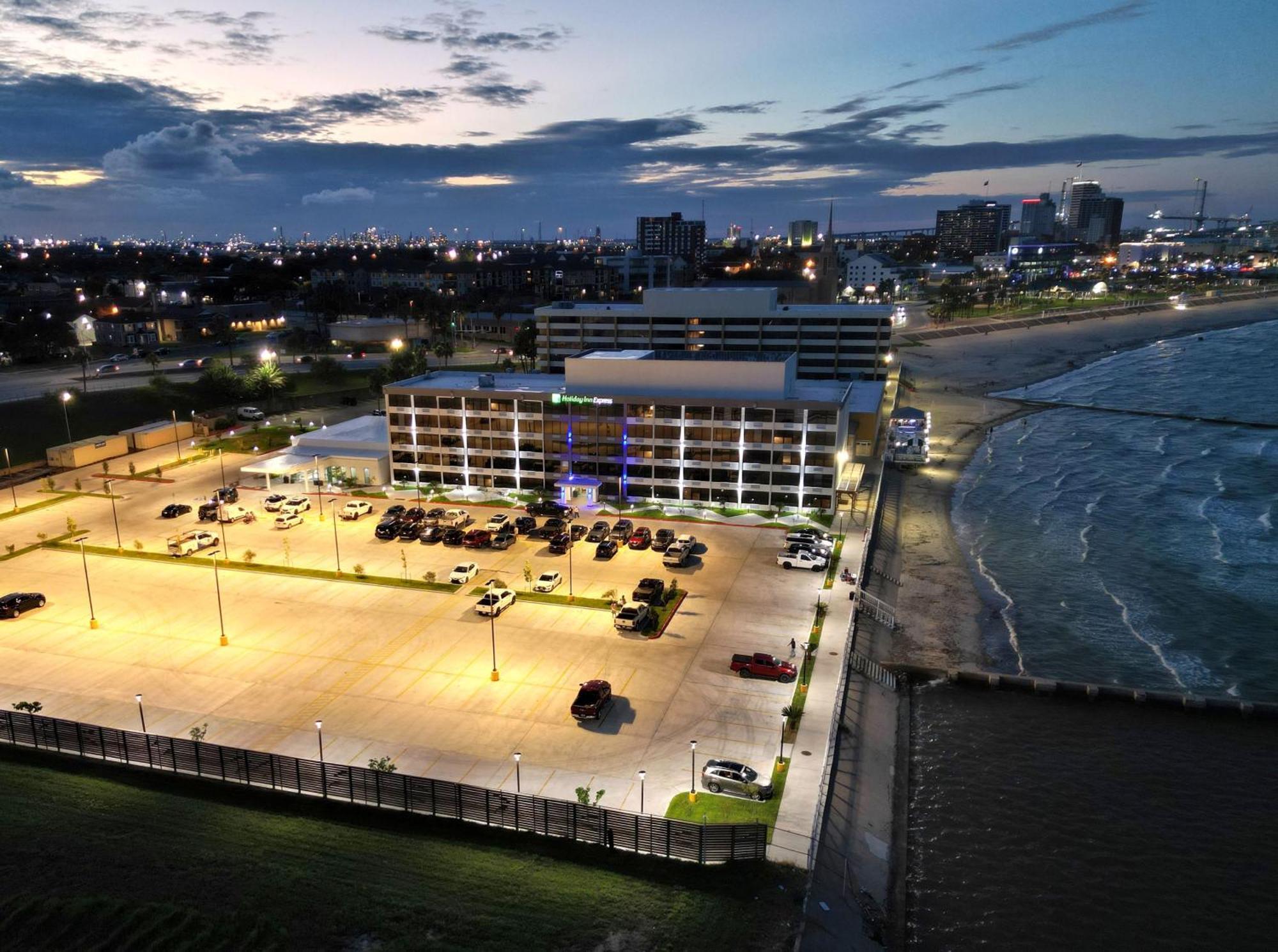 Holiday Inn Express Corpus Christi - Beachfront By Ihg エクステリア 写真