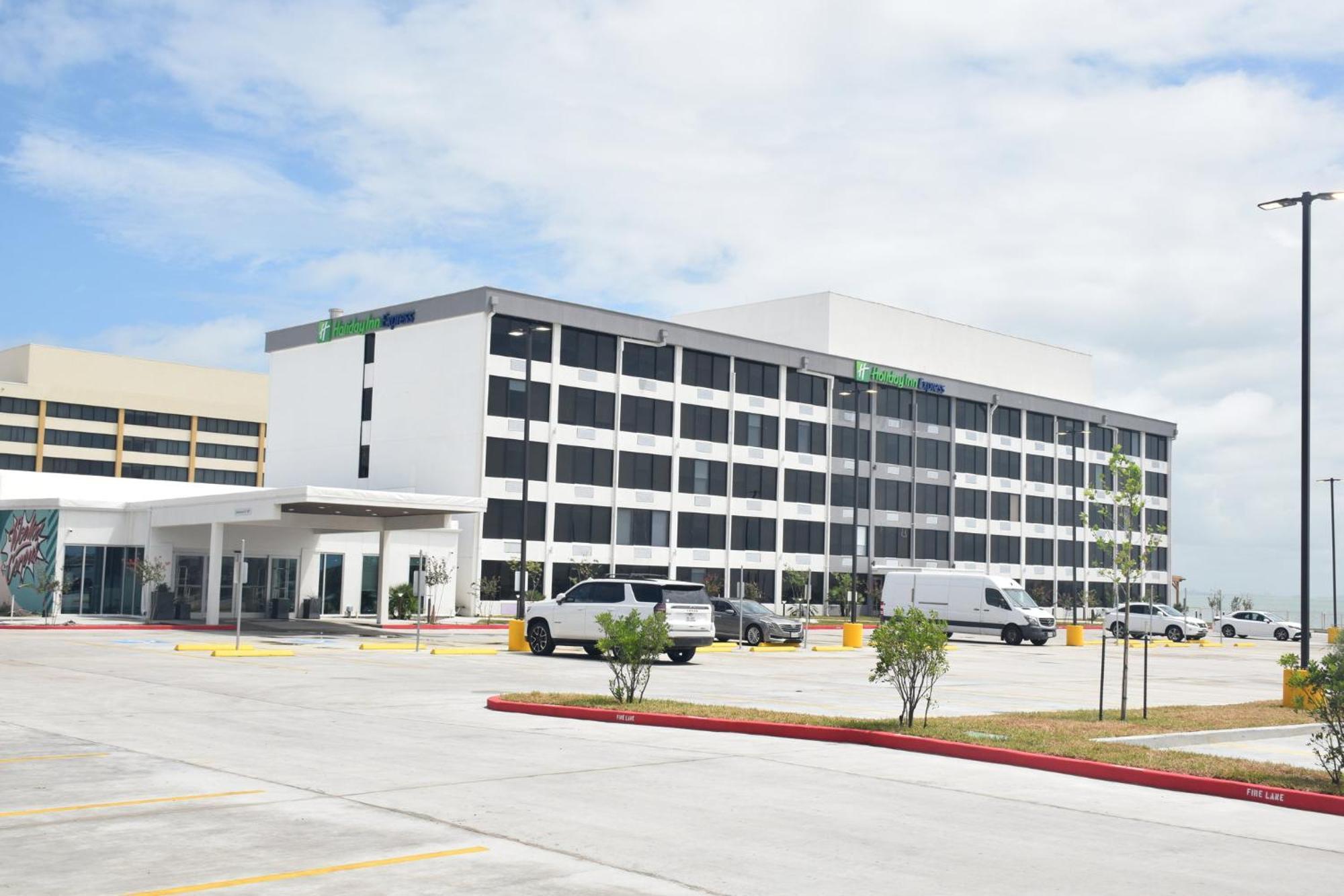 Holiday Inn Express Corpus Christi - Beachfront By Ihg エクステリア 写真