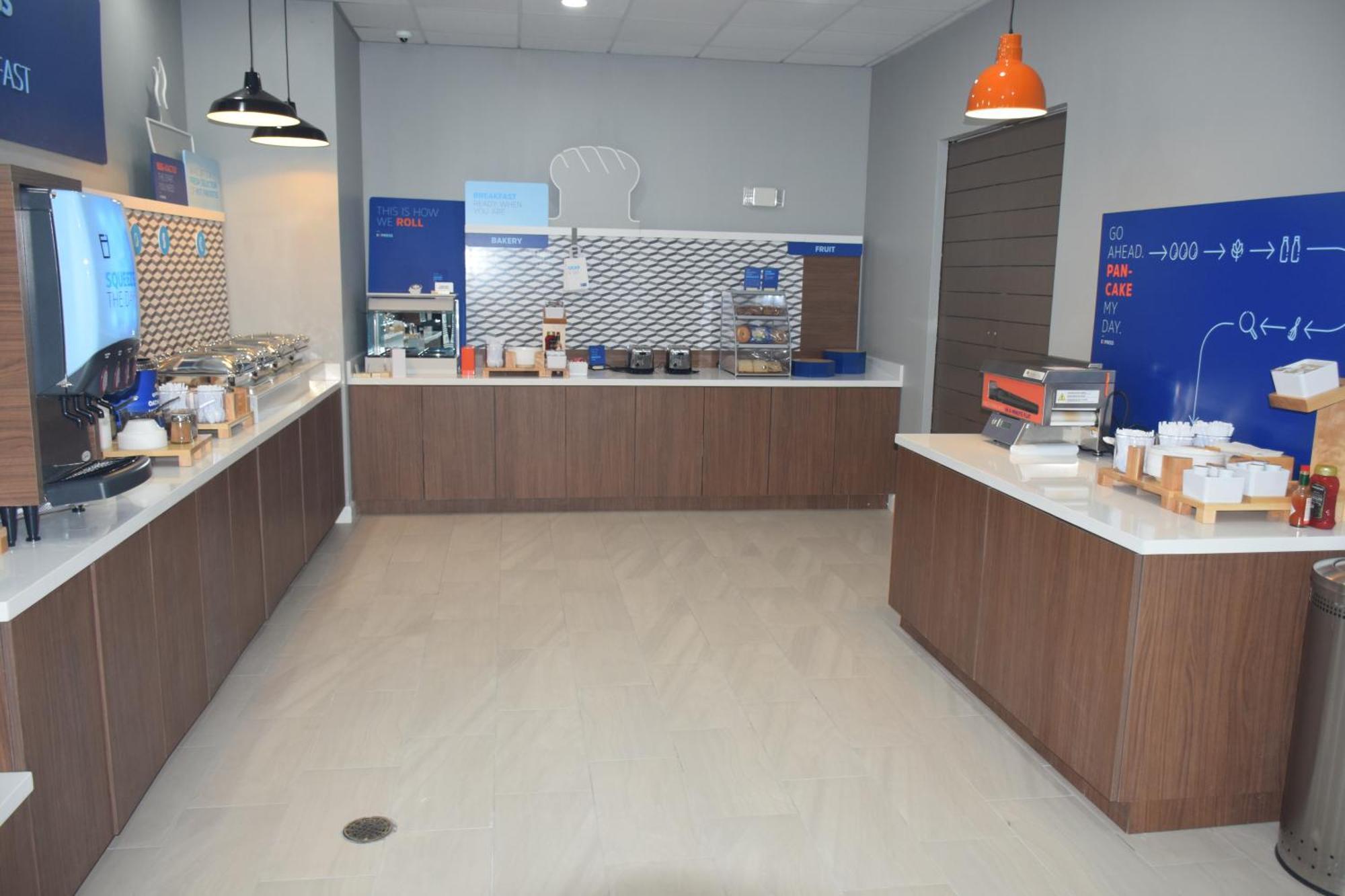 Holiday Inn Express Corpus Christi - Beachfront By Ihg エクステリア 写真